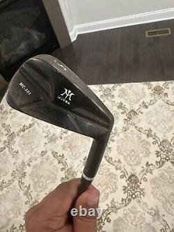 Miura MC 501 Iron Set 4,5 Black Raw Finish Mmt 125 Leather Grips