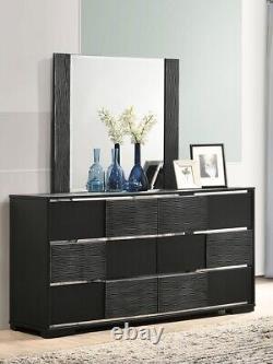 ON SALE 5 piece Modern Queen King Bedroom Set in Black & Silver Finish IL71