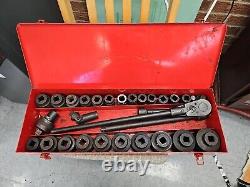 Snap On GLDH Industrial Finish 30 Piece 3/4 Dr SAE 12 Point Set