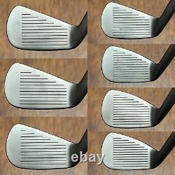 Titleist 670 Forged Iron Set (4-PW) NICE RH Xtreme Dark Finish HHC