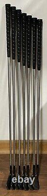 Titleist 712 CB Forged Iron Set (4-PW) RH Xtreme Dark Finish KBS C-Taper S