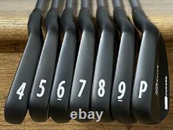 Titleist 712 MB / CB Forged Combo Iron Set (4-PW) RH Xtreme Dark Finish