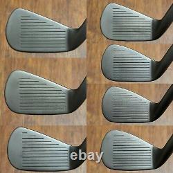 Titleist 712 MB / CB Forged Combo Iron Set (4-PW) RH Xtreme Dark Finish