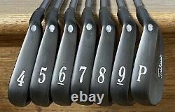 Titleist 735 CM Forged Iron Set (4-PW) RH Xtreme Dark Finish LLGFT