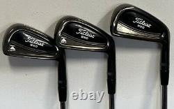 Titleist DCI 990 Iron Set (4-PW) Excellent RH Xtreme Dark Finish CHR